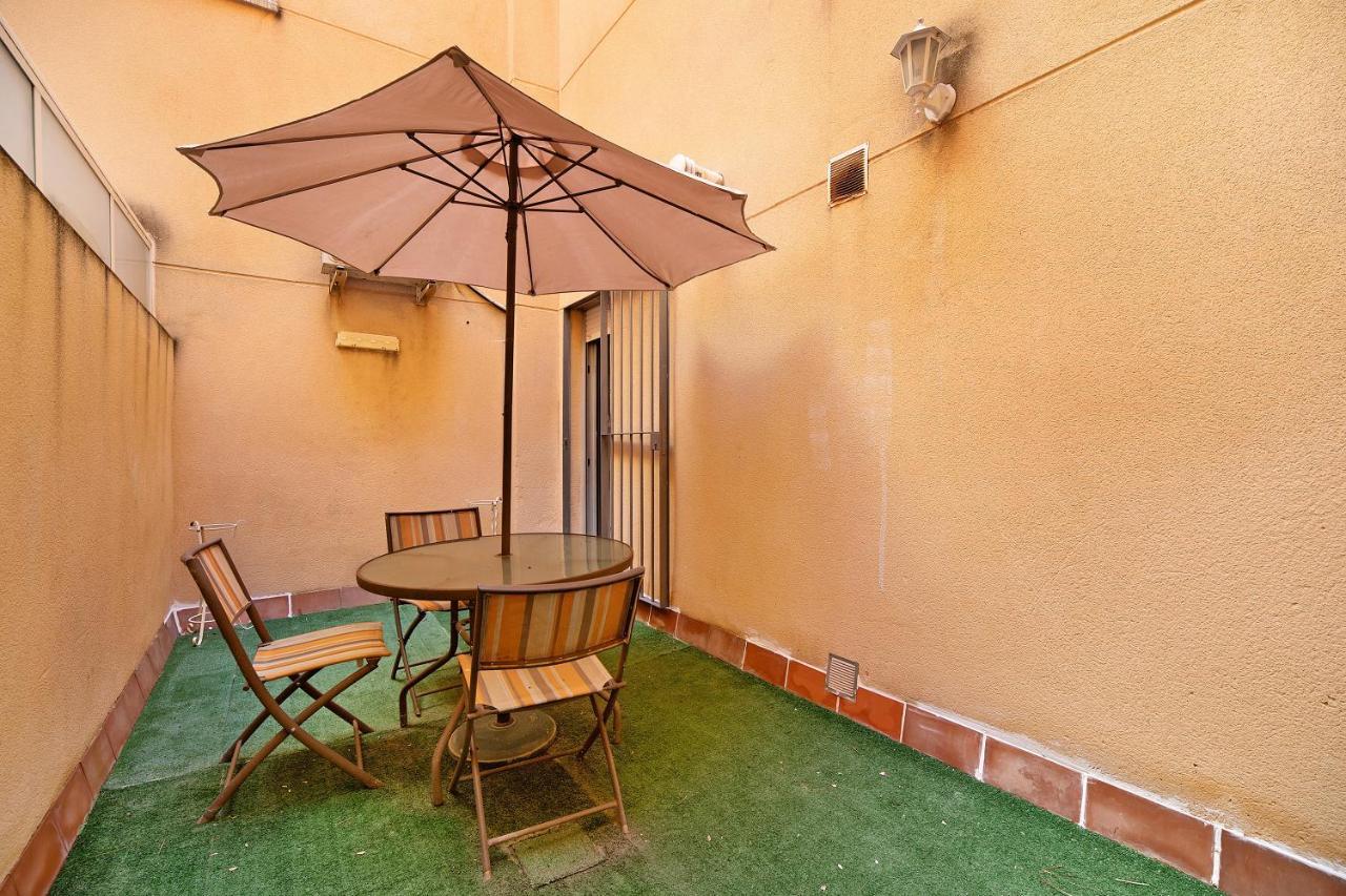 Las Bodegas Apartment Jerez de la Frontera Bagian luar foto
